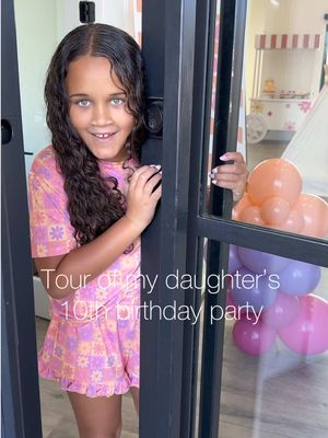 A little tour of the cuteness 😍💖#10thbirthday #girlsbirthdayparty #partyinspo #kidsparty #birthday