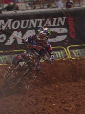 You didn’t think we would forget about our 450 guys, did you?  #zmaxraceway #starracing #starracingyamaha #smx #supermotocross 🎥 @Francin Films 