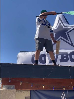 What a win!! Had me stressing the whole time. @ogcarnal you celebrated to early carnal!!#puropinchecowboys #cowboys #fyp #49ers #bangbangninergang 