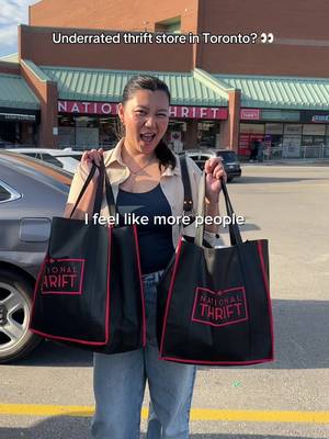 Back at one of my fave thrift stores in Toronto 🛒 #nationalthrift #torontothrift #thrifttoronto #comethriftwithme 