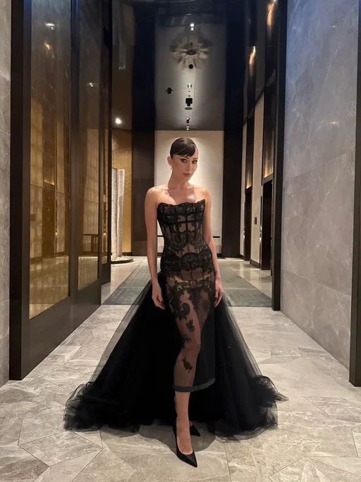 An amazing evening for the JW Foundation wearing J’aton Couture 