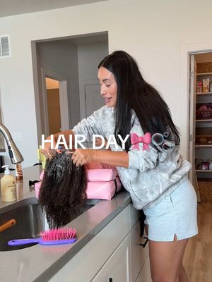 The most patient girls in the making🥹🎀 #momtok #hairday #kidshairstyles #washday #blacktoddlerhairstyles 