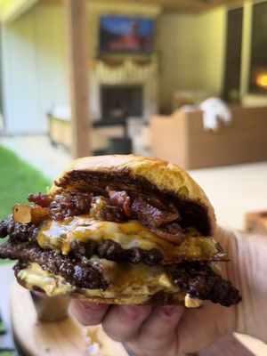 Bacon jam smashburgers and fries on the back patio #cookingvlog #blackstone #lifestylevlog #fyp #dayinthelife 