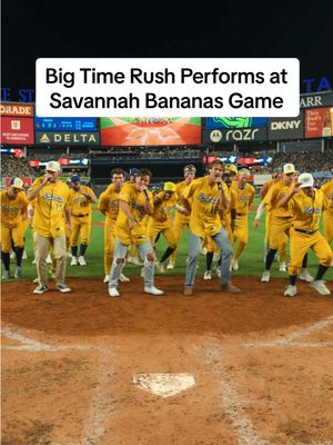 obviously had to go big time for the big apple😎 #savannahbananas #bananaball #bigtimerush #btr #nickelodeon 