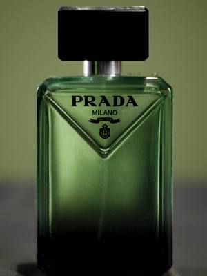 The making of: Prada Paradigme fragrance. #PradaBeauty #PradaFragrances