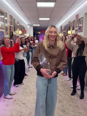 @Paige Bueckers did NOT expect this at the end of her tunnel! 👀