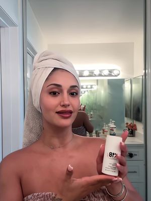 4 minutes of @K18 Hair magic & my hair’s back to ✨life✨ … and I'm immediately back to riding! after 4 mins, you can do whatever you want. The rest is up to you, just like your routine. #k18partner #k18results @sephora 