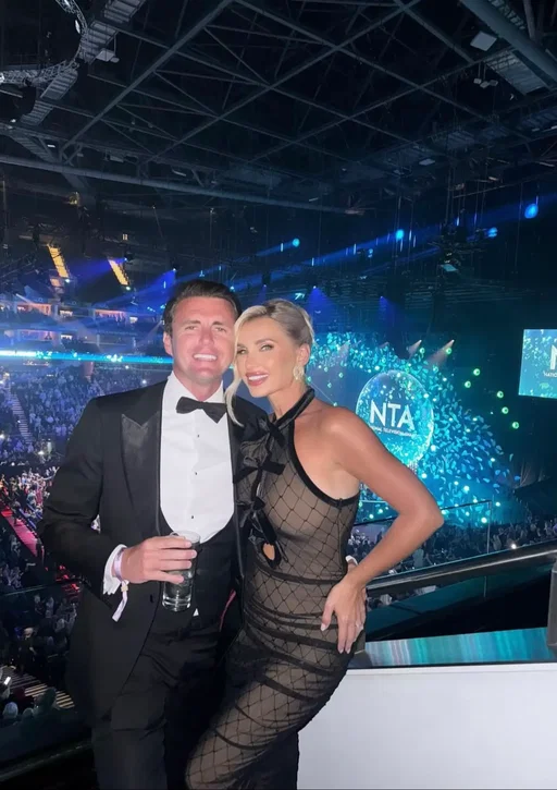 Sometimes Mummy & Daddy go out!  NTA’s are always fun seeing new and old friends 🖤 Everyone asking my Dress is from @Karen Millen  #family #ntas #nationaltelevisionawards #fyp #samandbilliesisteract 