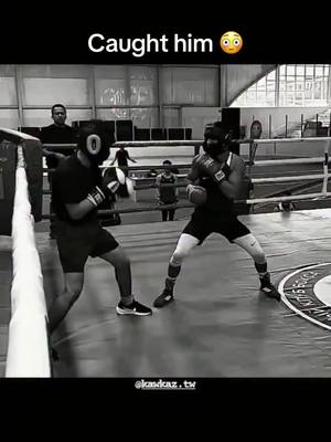 Quick af 🔥 (via kawkaz.tw/IG) #sparring #knockdown #knockout #ko #boxing 