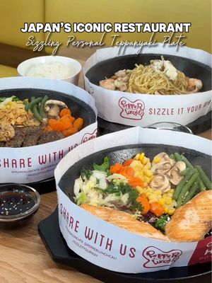 Arizona just leveled up 👀 Pepper Lunch open their first location on 9/20 in Tempe 🔥 This viral Japanese hot plate restaurant serves their famous Beef Pepper Rice, salmon teriyaki, Japanese curry, and more—all on a 500-degree iron plate that cooks right at your table. Pro tip: let the rice crisp up before you dig in 😏 👉 What we ordered: 	•	Beef Pepper Rice 🥩 	•	Salmon Teriyaki 🍣 	•	Angus Steak 🐮 	•	Creamy Shrimp Pasta 🍤 ✨ Grand Opening Weekend (Sat, Sun & Mon): 	•	First 100 guests in line each day = FREE Beef Pepper Rice 🆓 	•	After the first 100, everyone gets BOGO Beef Pepper Rice those three days 🍚 	•	Plus, all dine-in guests that weekend get a BOGO voucher for their next visit! 🎟️ 📍 Pepper Lunch – Tempe, AZ #pepperlunchpartner #pepperlunch #tempeaz #tempefood #creatorsearchinsights 