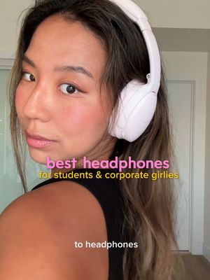 best headphones for students & corporate girlies in tech - super comfortable and easy for travel. I also love the noise cancellation and the comfyyyyy parts. @Bose quietcomfort headphones in petal pink #bose #boseheadphones #headphones #techreviews #headphonesrecommended ones
