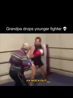“Grandpa” is crazy 😭 (h/t knockout/IG) #boxer #sparring #boxing 