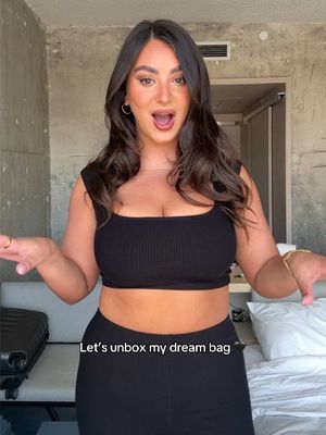Found the most perfect bag for my curvy girls!! So so happy with this purchase 🥰 #prada #bonniebag 
