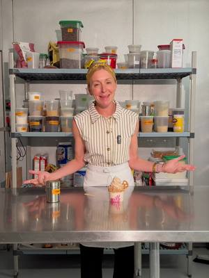 It's been two weeks since our Cinnamon Pretzel Soft Serve launched! Have you tried it yet? 😍🥨🍦 If not, @christinatosi thinks you should. And she guarantees you'll love it#Nublê 