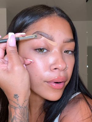 TEXTBOOK BROWS LADIES AND GENTS. The excuses for not having 10/10 on your brows test are running out. @Benefit Cosmetics has me every time. 😍 @sephora  Using Precisely, My Brow Pencil in shade 4.5  #benefitbrows #beginnerbrows #preciselymybrowpencil #benefitpartner #ad