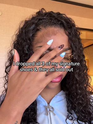 & i’m sorry for the ones that didn’t get it. HAPPY LAUNCH DAYYYY! SOLD OUTTTTT AHAHAHAHAHAH🤪🤪🤪 @Reebok 