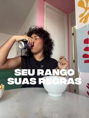 Toma essa quem julga o rango alheio kkk Aqui é ousadia. Seu rango, suas regras. PEPSI®️ BLACK.