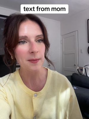 She keeps me on my toes 🩷 #textstories #comedytiktok #mommydaughter #homereno 