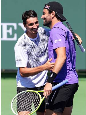 Little of everything here 😛 #tennis #doubles #blooper #atptour #indianwells 