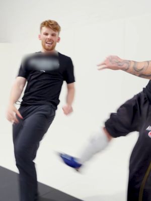 Dead Leg Challenge with the Sidemen 😂 #fyp #viral #sidemen #tomaspinall #funnytiktok #funnyvideos😂