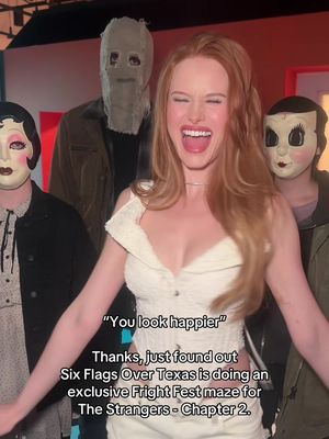 Can confirm, it slays 🔪 Check out The Strangers: No Escape at @sixflagsovertexas. @thestrangersmovie #sixflags #frightfest #thestrangers #hauntedmaze #thestrangersnoescape