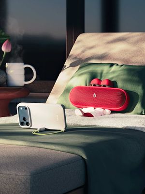 Kicking back with the Kickstand 😎.  Enjoy your ‘me time’ with the all-new hands-free Beats Kickstand Case for iPhone 17. Shop today at beatsbydre.com and online or in-person at Apple stores.  #Beats #BeatsbyDre #PillPeople #iPhone17 
