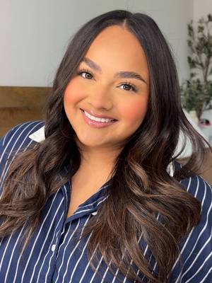 #Ad #CrestPartner  One of my biggest insecurities used to be my smile, it wasn't until I tried @Crest #3DWhitestrips Professional White where I gained my confidence back #CrestRealityCheckup 🦷✨