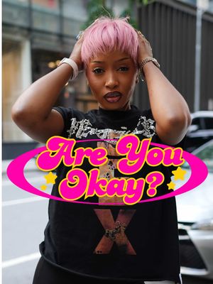 chewing lemon CASUALLY?! (with @Bri + @Uncle Waffles) #areyouokay #paparazzi #nickiminaj