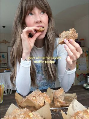 CINNAMON APPLE MUFFINS 🍎✨ INGREDIENTS (makes 6 large or 12 small) Muffins.. - 1 3/4 cup plain flour - 3/4 cup caster sugar - 2 teaspoons baking powder - 1 teaspoon ground cinnamon - 1/2 teaspoon salt - 1 egg - 1/3 cup olive oil (or oil of choice) - 1/3 cup milk - 2 apples Topping.. (I’d half this next time + I added some oats) - 1/2 cup granulated sugar - 1/2 cup plain flour - 1/3 cup butter - 1 1/2 teaspoons ground cinnamon Mix dry ingredients followed by wet (super simple) and sprinkle over the topping. Bake for 5 minutes at 220°c (425°f) then a further 25 minutes at 175°c (350°f). #BakeWithMe #autumnrecipes 