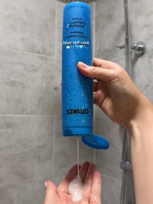 asmr blue self care sounds 🤍🦋🐬🩵🫧 #asmr #asmrsounds #SelfCare #blue  products  @amika Hydro Rush Intense Moisture Shampoo, Hydro Rush Intense Moisture Conditioner & Hydro Rush Intense Moisture Leave-In Conditioner @Nala’s Baby Body Lotion Vanilla Cloud @Tangle Teezer Hair Brush  @Kopari Beauty Ceramide Grinding Cleansing Balm @Glow Hub Body Mist Dopamine  @anua_global PDRN Hyaluronic Acid Capsule 100 Serum Mask