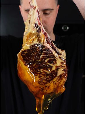 I Marinated a Tomahawk Steak in Honey & Maple Syrup for a Week 👀🥩