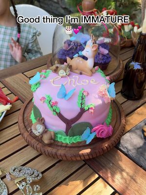 Happy first birthday Chloe! We love you! ❤️ #happybirthday #babybirthday 