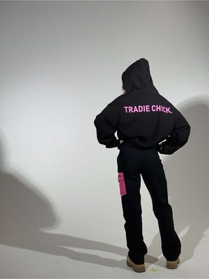 Surreal moment… after years in the trade I’ve finally launched workwear made by a woman, for women 🩷🫶🏽 Thank you for the support so far, I can’t wait to see you girls in Tradie Chicks. #T#TradieChicksW#WomensWorkwearT#TradieLifeW#WomenInTrades