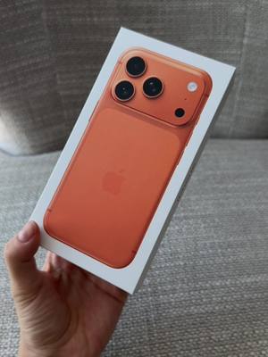 🍊🍊🍊  #iphone17pro #iphone17pro #cosmicorange #phoneunboxing 