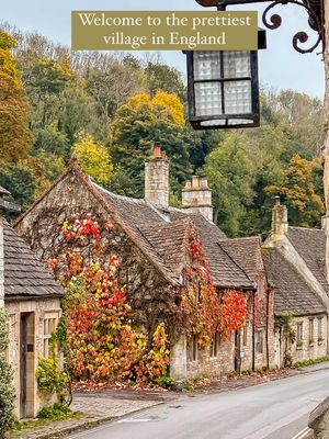 And just like that, it’s September and it already feels like autumn!  Autumn in Castle Combe feels like stepping into a storybook. The golden leaves drift along cobbled lanes, ivy turns amber on honey stone cottages, and the gentle stream reflects the season’s warmth. Nestled in the Cotswolds, this timeless village glows even brighter under autumn’s soft light, a perfect blend of history and nature wrapped in seasonal charm. 🍁🍂 … #visitthecotswolds #castlecombe #englandtravel 