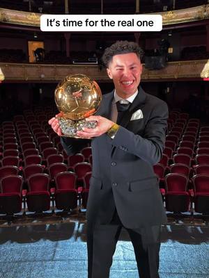 It feels much better 🌕😍 #football #Soccer @Ballon d'Or #ballondor 
