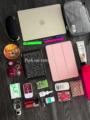 Catching flights but not without my travel essential! The muse tote bag in cognac from @Poppy & Peonies. It fits everything and keeps me organized. #canadianbrand #packwithme #organizationhacks #whatsinmybag #travelbags 