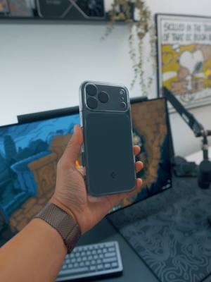 Which one would you pick? 🤔📱#iphone17promax #iphone17 #iphoneair #iphones #apple @Spigen 
