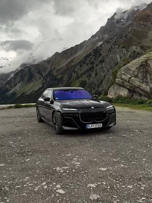 Expressive mode 🔛  #i7 #bmwmtok #bmwm #roadtrip 