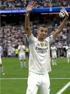 ❤️ This is how the Bernabéu paid tribute to Abderrahim Ouhida, the madridista who lost his family in the earthquake in Morocco in 2023.