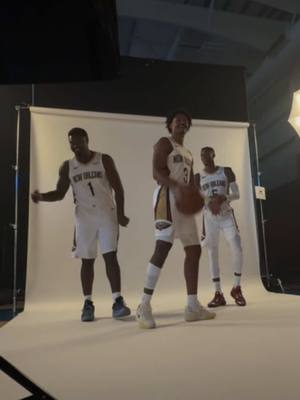 Z 🤝 JP 🤝 DJ #jordanpoole #zionwilliamson #dejountemurray #neworleans #ball 