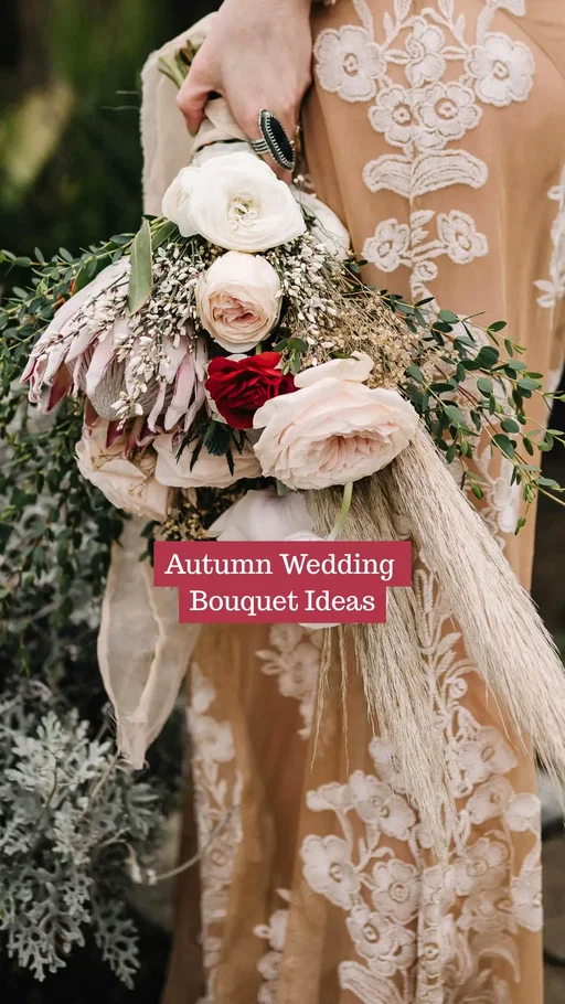 Cozy fall colors, stunning blooms 🍁 Perfect wedding bouquet inspo. #autumnwedding #weddinginspo #weddinginspiration #weddingtok #fallwedding