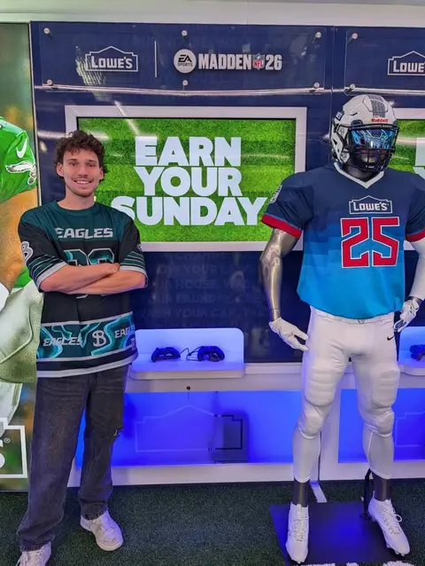 LIVE from @Lowe’s Earn Your Sunday Tour Ft. @Saquon & GIVEAWAYS! #ad #lowespartner #EarnYourSunday https://youtube.com/live/vBEqaUtyqA0