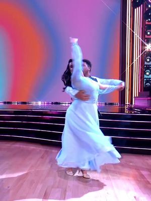 What a magical night!!! Thank you so much for voting!!! We made it to week 3 babyyy🩵🧿💎❄️ @brandonarmstrong thank you for being the best teacher & partner in this! I really wanted to learn the foxtrot and I literally have this in my back pocket now, so if you see me whip this out on a dance floor near you, mind ur business or join me💃🏻 I’m so proud of us🥲 we worked our asses off this week! off to bed to do it all again tomorrow! What a dream!🫂 thank you again to the amazinggggg cast & crew omg! Best in the biz! There’s a reason they’re on season 34!! #dwts 