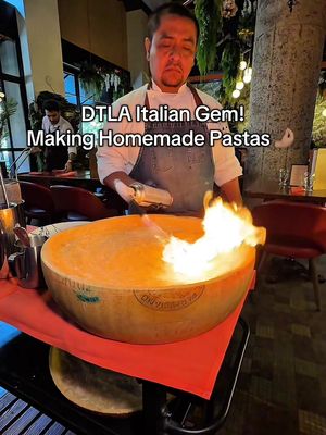 Amante Restaurant DTLA! Italian Restaurant serving homemade pastas and Italian sandwiches on fresh baked bread out of the oven! #bestoflafood #lafood #dtlafood #losangeles #italianfood 