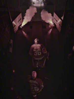 Walkin’ Out in Style 🔥🔴⚪️ #ohlhoundpower #ohl #soogreyhounds #ohlhockey 