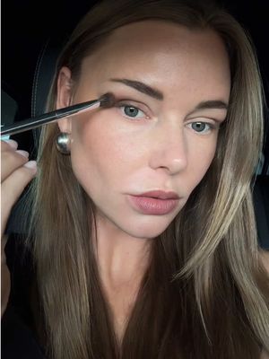 advertisement | from day to dinner look with the new @Armani beauty iconic liquid eyeshadow. #ArmaniBeauty #ArmaniMakeup #EyeTint #LiquidEyeShadow #makeuponthego 