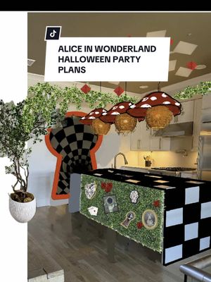 Envision cards flying around the dining area… and a setup that quite literally will blend and transition from scene to scene 🎬  should I share plans or wait til it’s finished to show? ♥️♦️🍄👑#halloween #DIY #crafts 