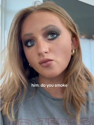 girls who smoke>>> 🤤🤤🤤 #makeup #smokeyeye #makeuptutorial 