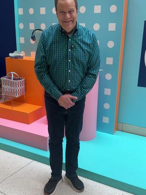 Join us for Snack Time with David from 4pm-6pm ET today, 9/25! Don’t miss Free Shipping just on our show today! See you then, Foodies! 